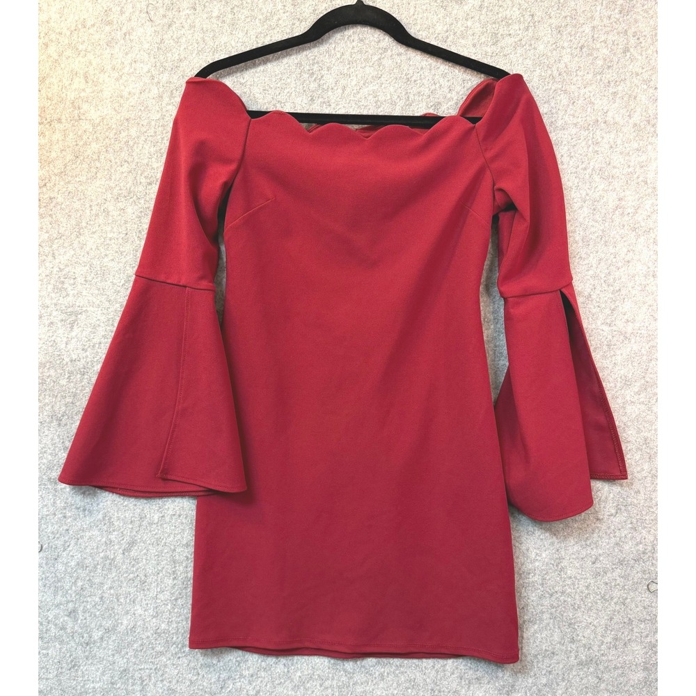 Three Hearts Red Scalloped Off Shoulder Bell Sleeve Mini Dress M 90HT00050